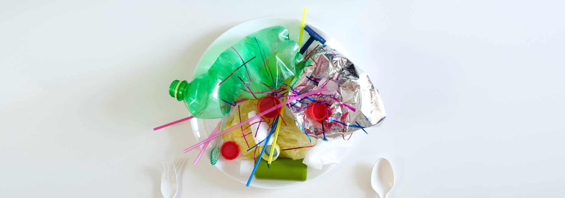 10 maneiras de reduzir o consumo de plástico no dia a dia